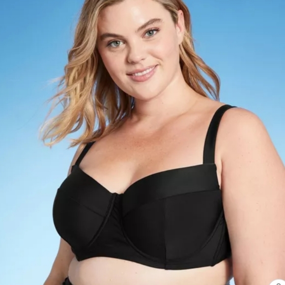 Adore Me Other - 38H Adore Me Solid Black Swimsuit Top